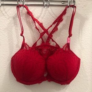 pink victoria secret push-up bra